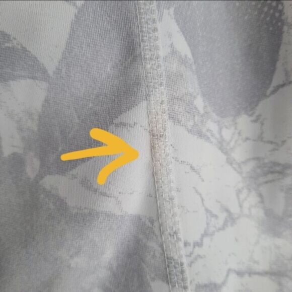 RBX Active Crop Capri Athletic Leggings Abstract Print Grey White Pockets Sz M - Picture 15 of 15